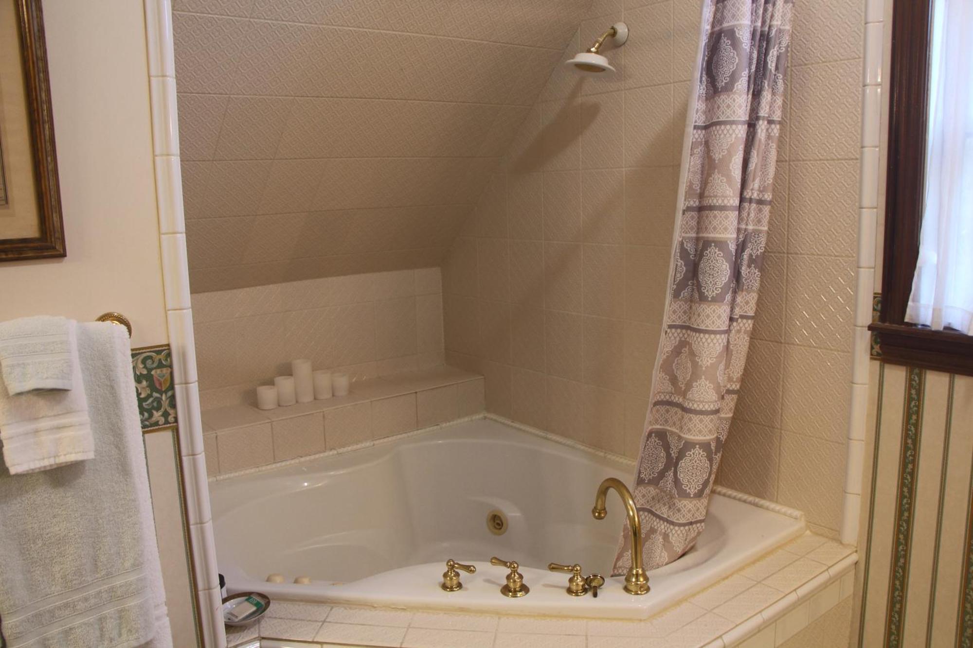 Gentry Apple Crest Inn المظهر الخارجي الصورة